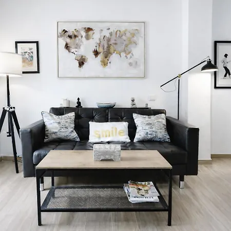 Charming House In Old Town • Angie's Nest Alloggio in famiglia *