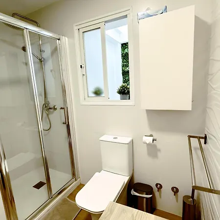 Alloggio in famiglia Charming House In Old Town • Angie's Nest Estepona