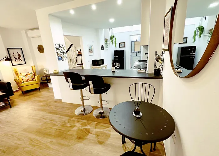 홈스테이 Charming House In Estepona Old Town • Angie'S Nest 에스테포나